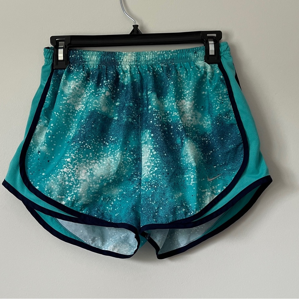 3/$10 Nike Dri-Fit Size Small Shorts Paint Splatter Pattern Teal Blue Green